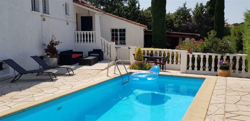 Villa T3 A 10' De Cassis - Piscine Privee Et Cuisine D'Ete Exterieure Carnoux-en-Provence Экстерьер фото